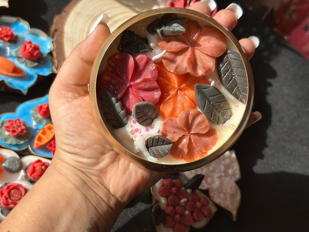 Handmade Floral Garden Soy Wax Candle – 4 inch