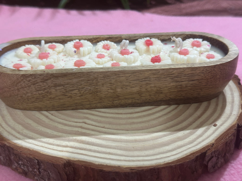 Wooden jar flowers candles