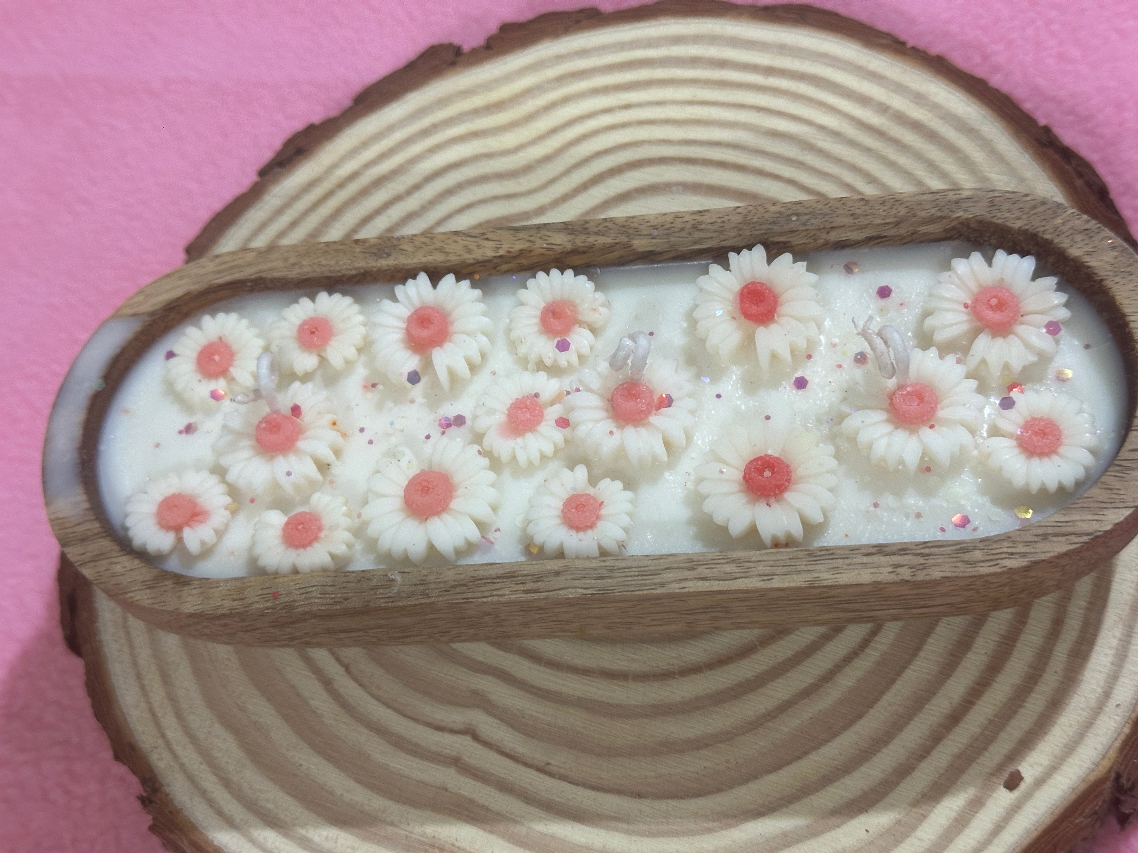 Wooden jar flowers candles