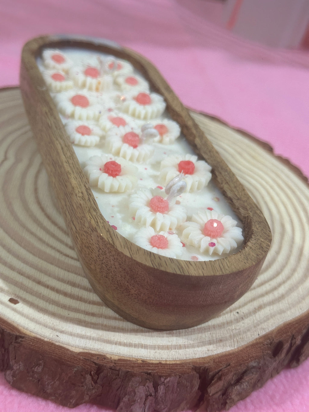 Wooden jar flowers candles