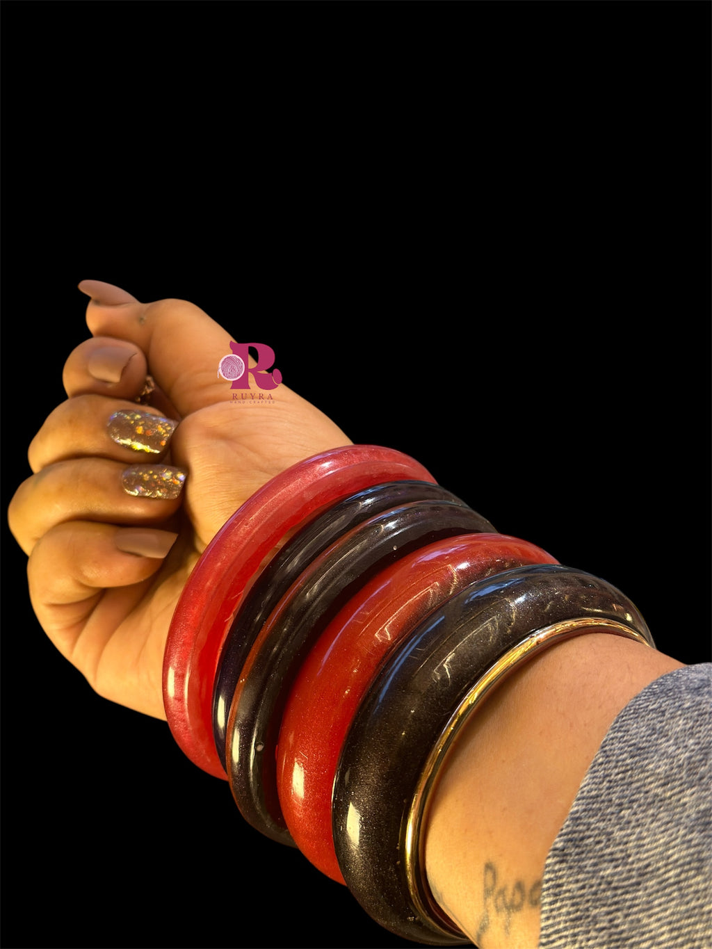 Resin bangles set